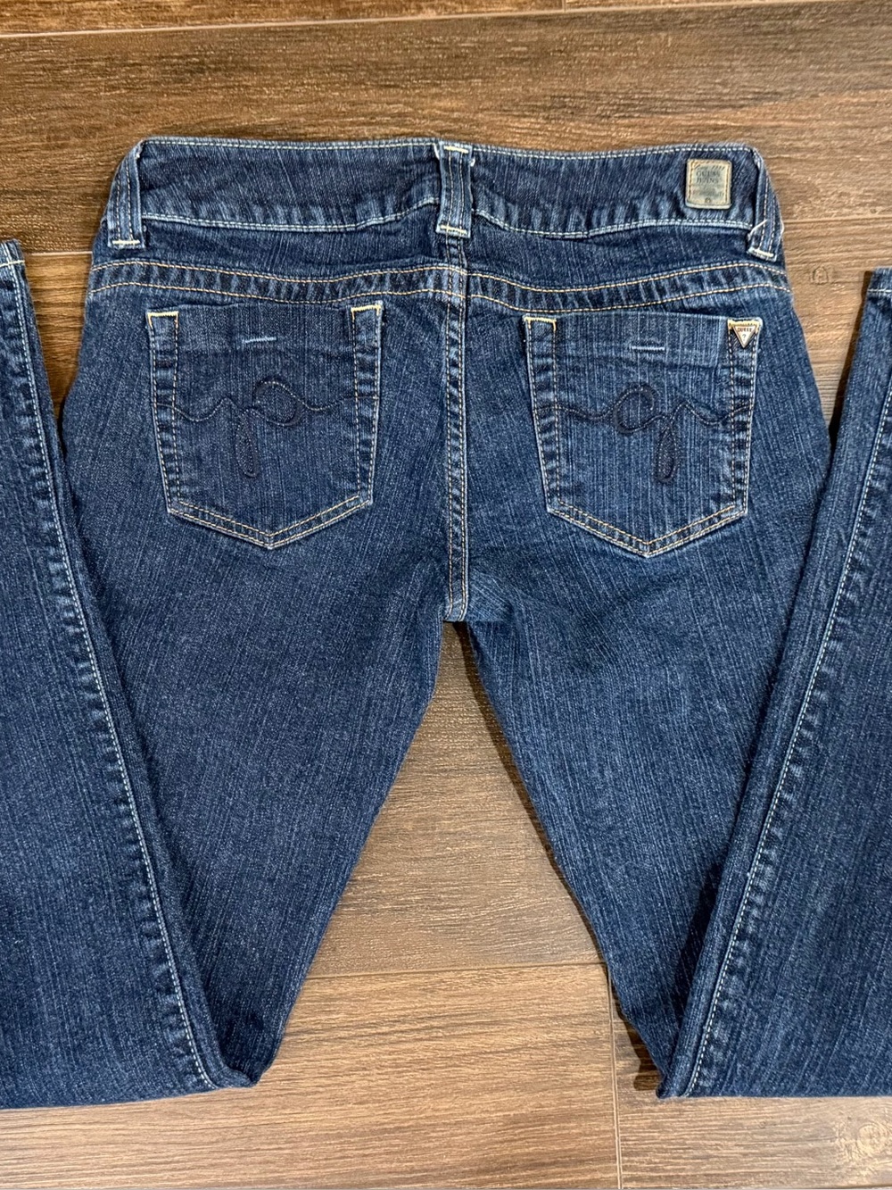Y2K GUESS Daredevil Low Rise Bootcut Jeans - Picture 4 of 8